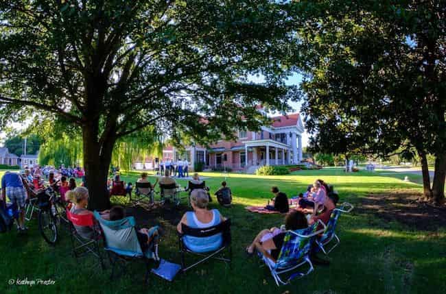 Enjoy live music and free ice cream on the lawn of the Frank Phillips Home, presented by the Jane Phillips Society!