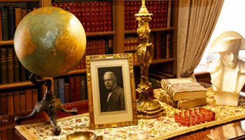 A globe sitting on Frank Phillips' desk